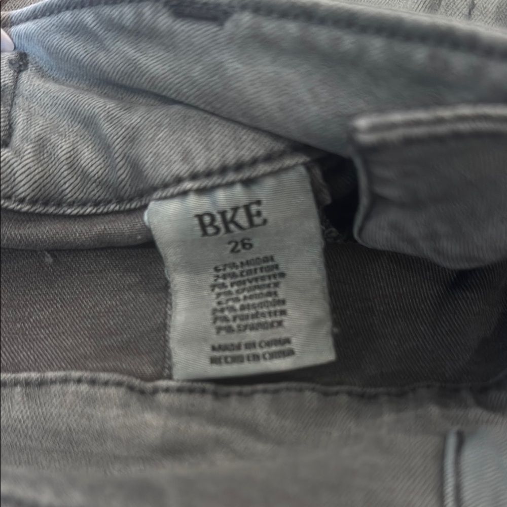 BKE Payton Stretch Short in Gunmetal - Picture 4 of 4